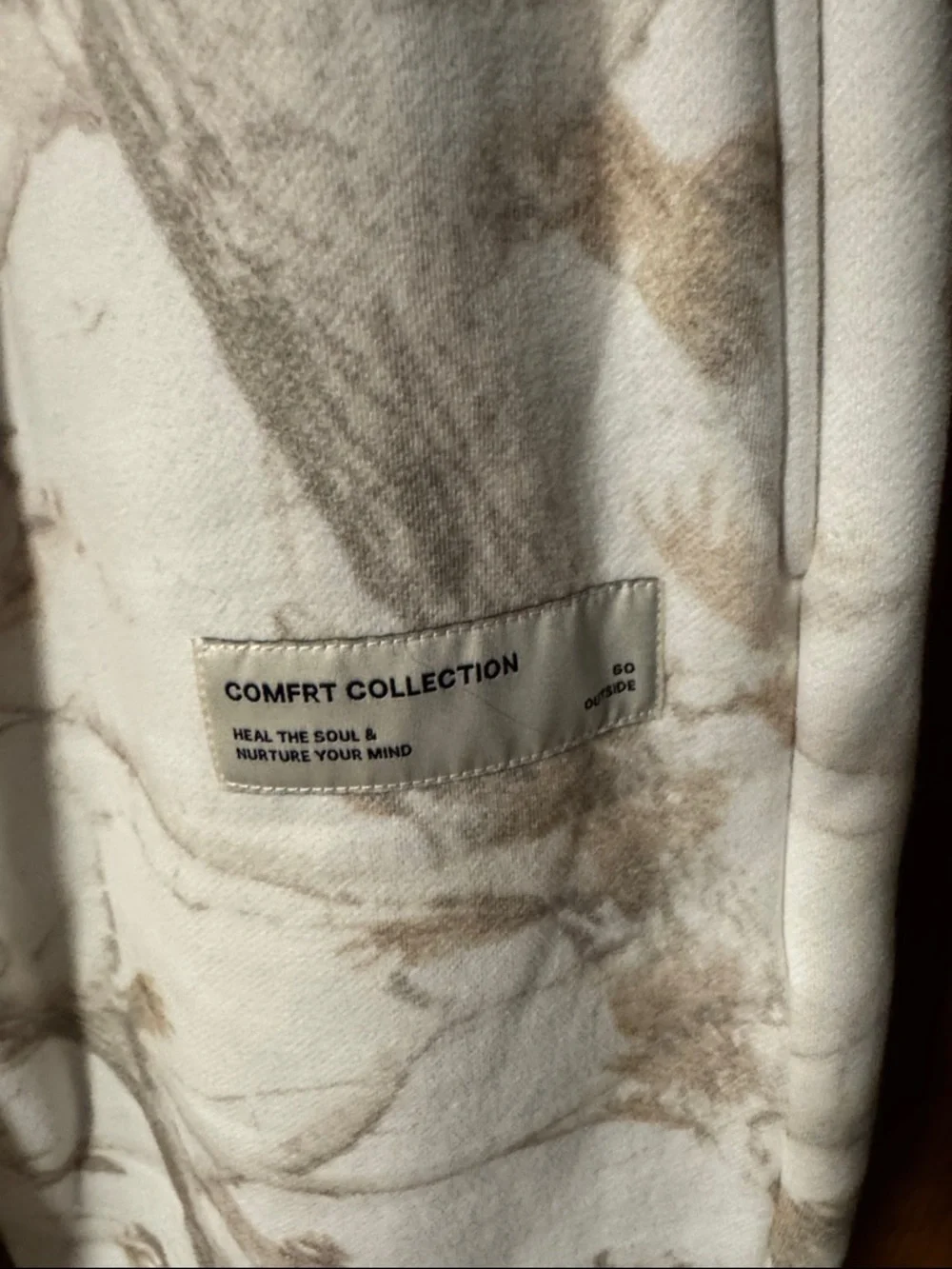 Men's Cream Marble Print Joggers - Picture 3 of 4